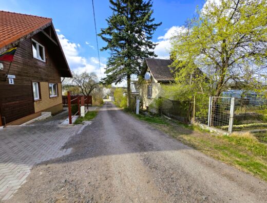 Mūrinis 76,72 m² sodo namas Vilniuje, Juodvarnių soduose