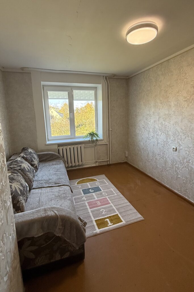 Šviesus 4 kambarių butas Ukmergėje, šalia miško