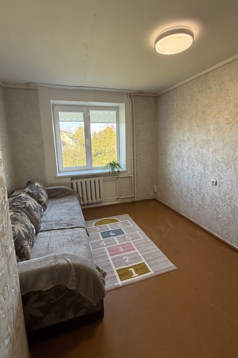 Šviesus 4 kambarių butas Ukmergėje, šalia miško