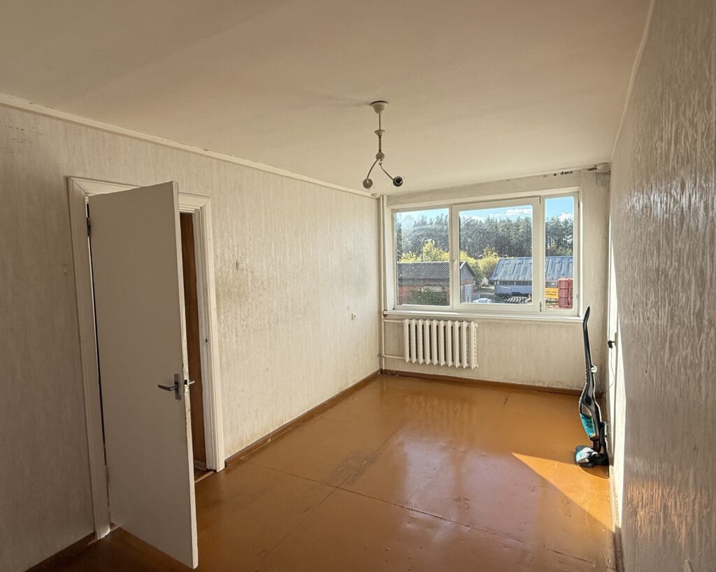 Šviesus 4 kambarių butas Ukmergėje, šalia miško