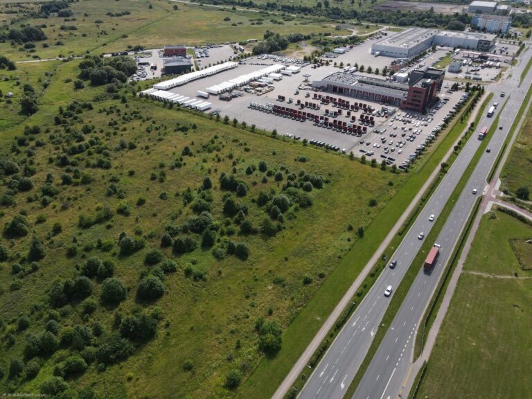 1 ha komercinis sklypas Klaipėdoje, Jūrininkų pr. 23 – investicinė galimybė plėtrai
