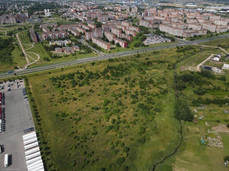 1 ha komercinis sklypas Klaipėdoje, Jūrininkų pr. 23 – investicinė galimybė plėtrai